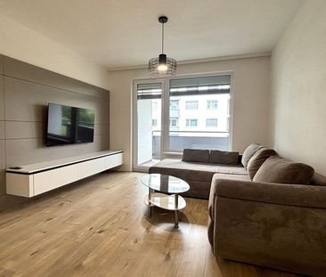 NA PRENÁJOM | 3 IZBOVÝ BYT S PARKOVANÍM A LOGGIOU – TRENČÍN, JUH (H... - Photo 1