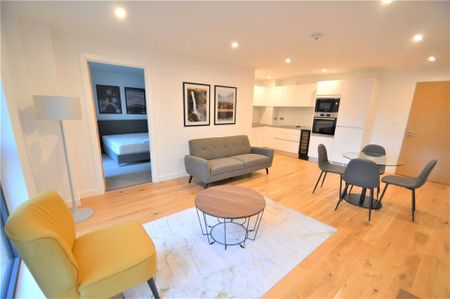 2 bedroom flat to rent - Photo 5