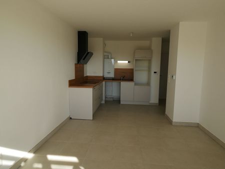 Apartment - Photo 3
