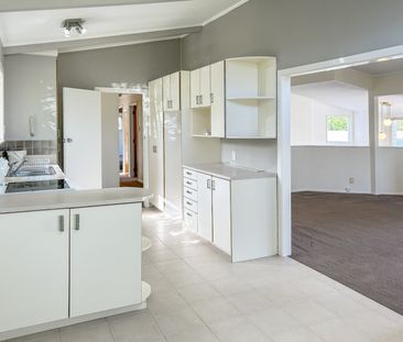 Delighful four bedroom plus study! - Photo 4