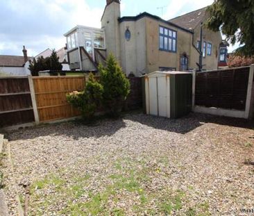 2 bedroom property to rent in Leigh On Sea - Photo 6