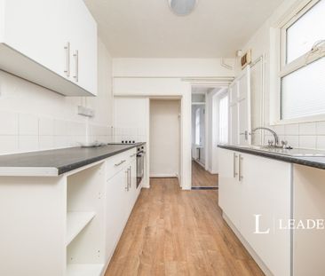 3 bedroom terraced to rent Bramford Road, IP1 - Photo 1