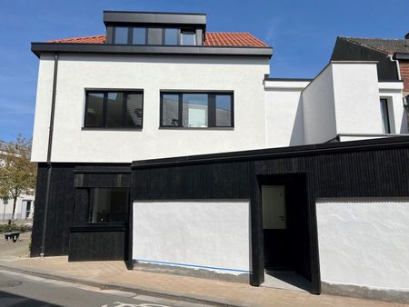 Vernieuwd appartement met 3 slaapkamers in centrum Kapellen! - Photo 5