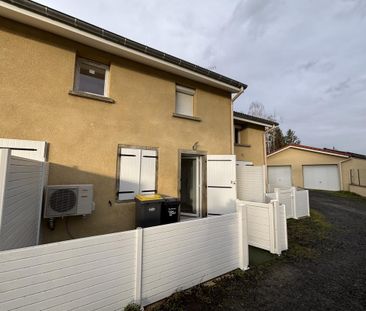 Joli F3 en duplex de 46m2 avec TERRASSE et GARAGE à louer Mornand-e... - Photo 1