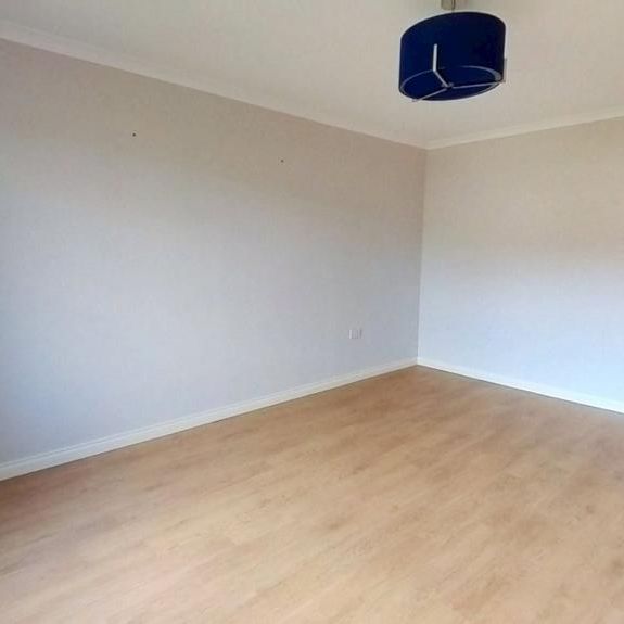 4 bedroom detached house to rent - Photo 1