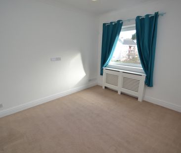 3 bed flat to rent in Fieldhead Drive, Glasgow, G43 - Photo 4