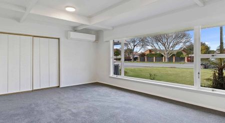 Spacious family home - Photo 3