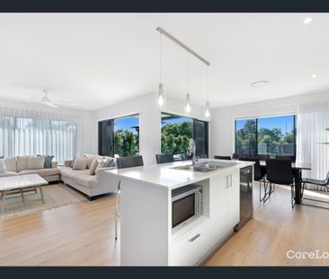 SPACIOUS FAMILY HOME IN POPULAR RIVERINA ESTATE - Photo 4