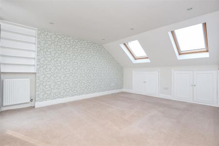 3 bedroom terraced house to rent - Photo 5