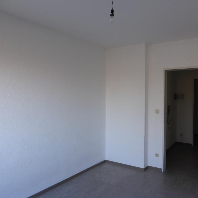 Demnächst frei! 3-Zimmer-Wohnung in Mönchengladbach Wickrath-Mitte - Photo 1