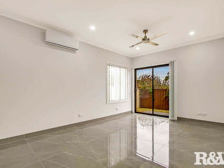 Modern Granny Flat - Photo 2
