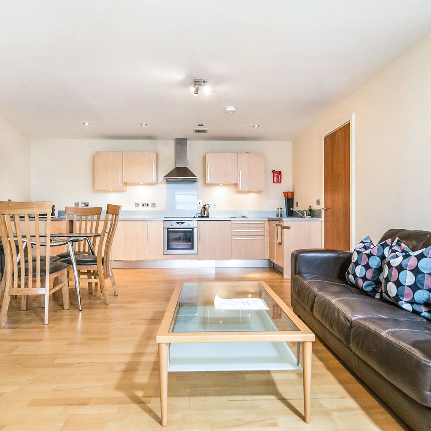 2 bedroom apartment to rent - Photo 1