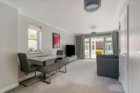 Montgomery Way - Photo 2