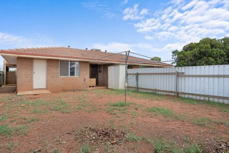 35C Starlight Place, South Kalgoorlie - Photo 5