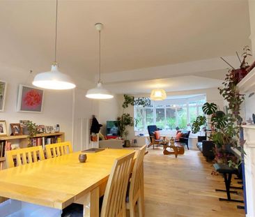 4 bedroom house to rent - Photo 2