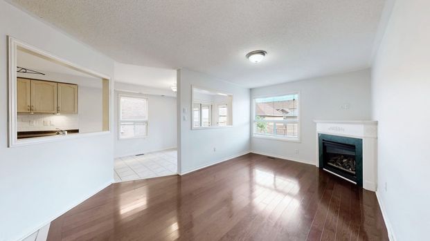 For Lease - 60 Cariglia Trail, Markham, Ontario - Photo 1