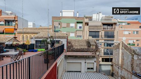 valencia, Valencian Community 46100 - Photo 3