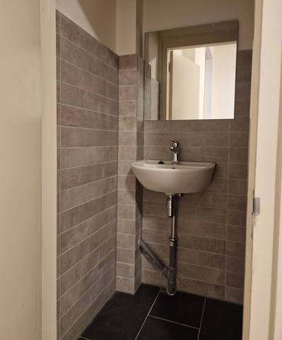 Te huur: Studentenkamer aan de Nieuwe Haagdijk in Breda - Photo 3