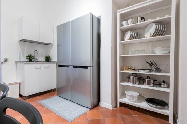 Elegant single room in Viale Regina Margherita - Photo 1