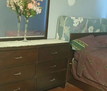 8 SILVER BELL Grove #302 ROOM 1 - Photo 1