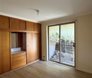 6/15 Adams Street, Queanbeyan - Photo 2