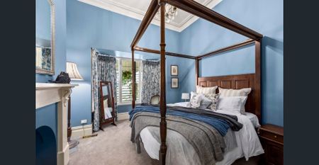 A rare find in the heart of Box Hill North - Photo 5