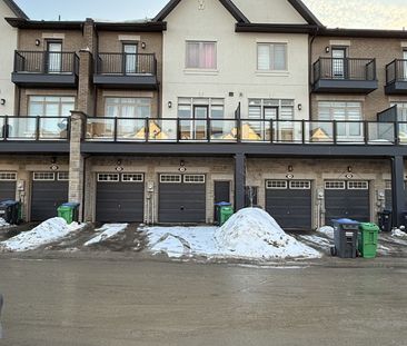 For Lease - 16 Joseph Halbert Place, Caledon, Ontario - Photo 2