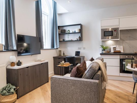 Studio to rent - Photo 1