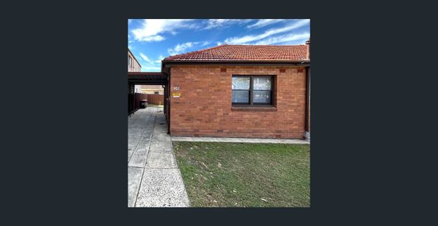 Renovated Semi-Detached Home in Prime Arncliffe Location - Photo 1