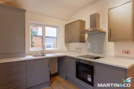 3 bedroom flat to rent - Photo 3