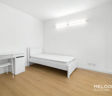 FURNISHED 2 BEDROOMS IN PRIME CBD LOCATION - Photo 6