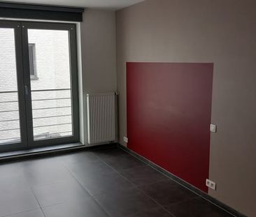 Appartement te huur - Photo 1