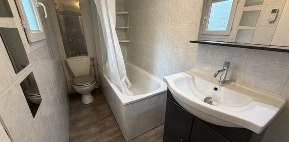 Location Appartement 2 pièces 32m² BORDEAUX 33800 - Photo 2