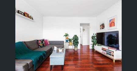 Where Comfort meets Convenience! - Photo 5