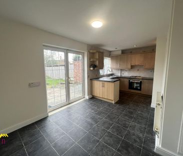 3 bedroom terraced house to rent - Photo 1