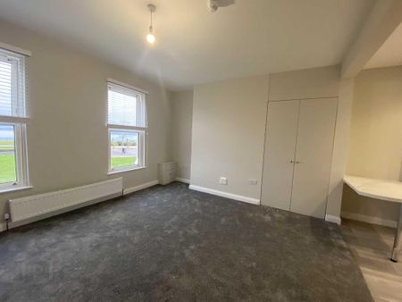 26a Joymount, Carrickfergus, BT38 7DN - Photo 2