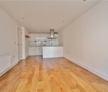 Church Street East, Woking, Surrey, GU21 6AD - Photo 4