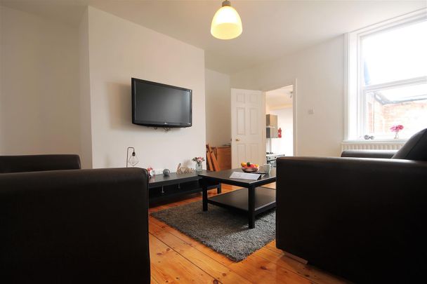 Helmsley Road, Sandyford - Photo 1