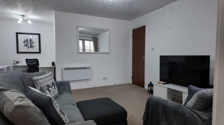 29 Broadstraik Avenue, Elrick, Westhill, Aberdeenshire, AB32 6DA - Photo 3