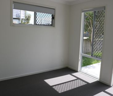 25B Chubb Street - Photo 2