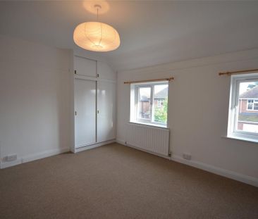 2 bedroom semi-detached house to rent - Photo 2