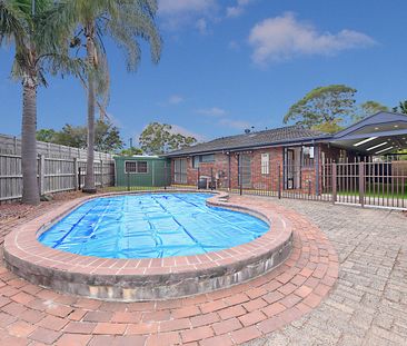 Fully Renovated 3-Bedroom Family Home with Pool & Entertaining Area - Photo 4