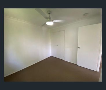 Modern House in a High, Quiet Position - Photo 3