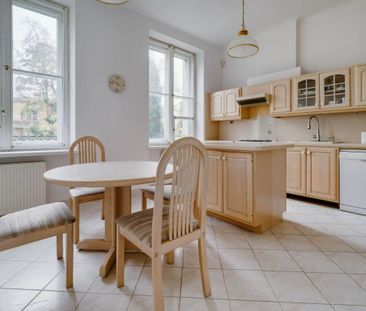 Reprezentacyjny apartament w zabytkowej kamienicy 148.79 m² - Zdjęcie 3