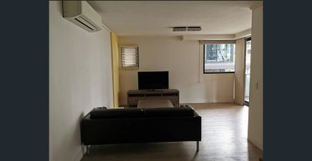 Unit 9 / 125 Melbourne St, South Brisbane QLD 4101 - Photo 3