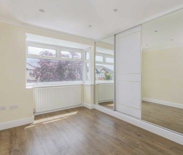 Ruston Avenue, Surbiton, KT5 - Photo 2