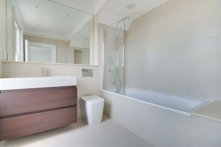 4 Bedroom Flat To Let - Photo 4