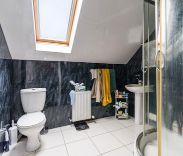 6 bedroom terraced house to rent - Photo 3