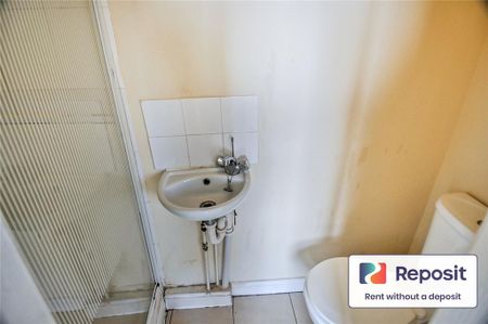 4 bedroom terraced house to rent - Photo 4