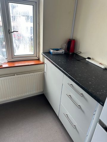 Room in a Shared House, St Margarets Ave, HA2 - Photo 5